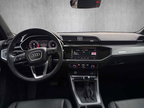 Used 2019 Audi Q3 2.0T Premium Plus w/ Premium Plus Package image 14