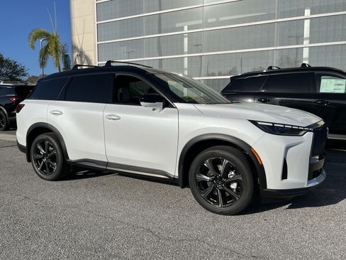 Certified 2026 INFINITI QX60 Autograph w/ Dark Cargo Package AWD/4WD image 8