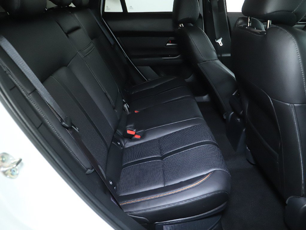 Certified 2026 MAZDA CX-50 AWD 2.5 Hybrid w/ Weather Package image 35