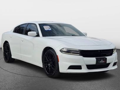 Used 2018 Dodge Charger SXT