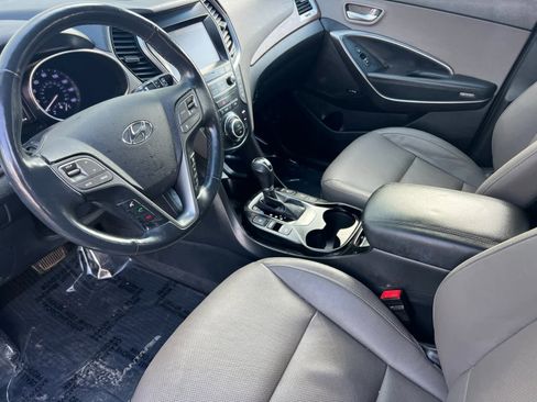 Used 2019 Hyundai Santa Fe XL image 11