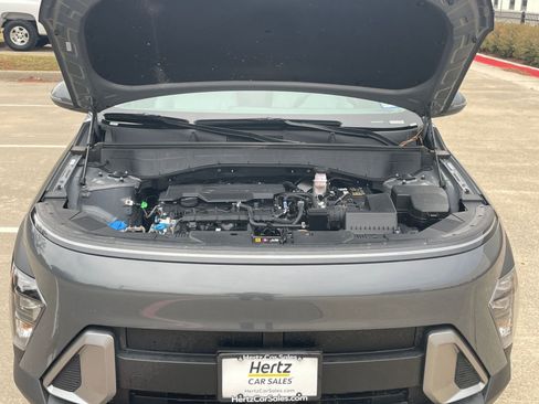 Used 2025 Hyundai Kona SEL image 35