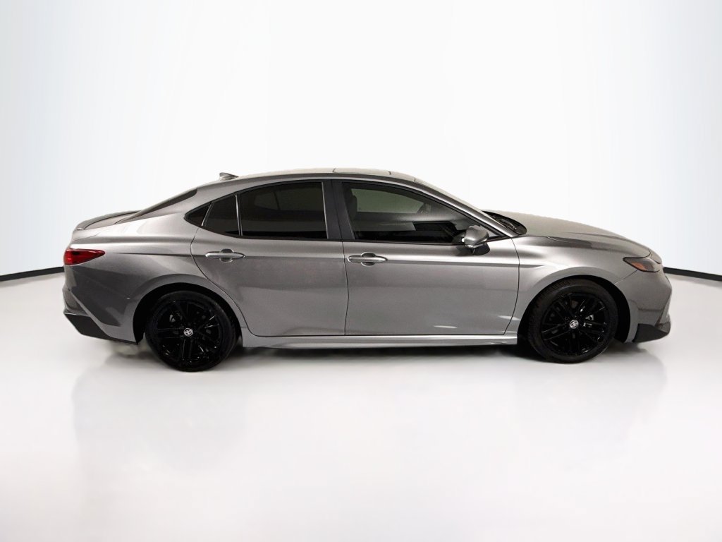 Used 2025 Toyota Camry SE w/ Multimedia Upgrade Package FWD image 4