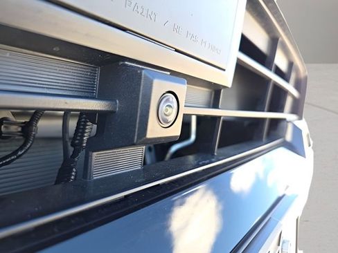 Used 2025 Toyota 4Runner Limited image 16