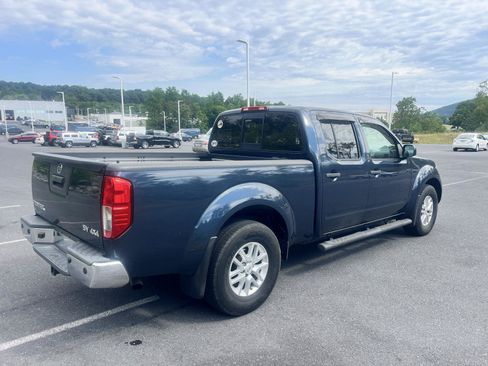 Used 2019 Nissan Frontier SV w/ Value Truck Package AWD/4WD image 8
