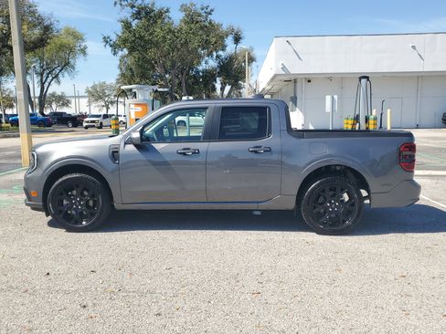 Used 2025 Ford Maverick Lobo image 6