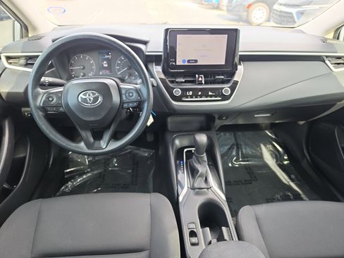 Used 2024 Toyota Corolla LE FWD image 8