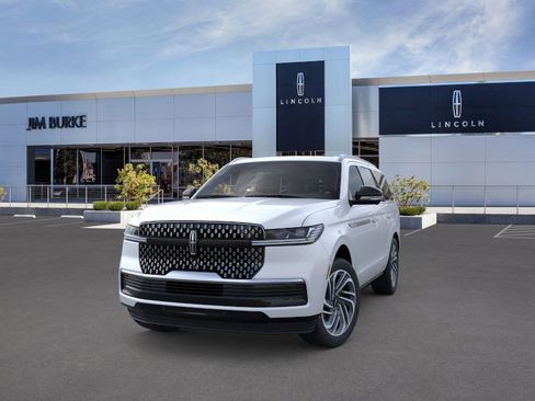 New 2025 Lincoln Navigator Reserve image 1