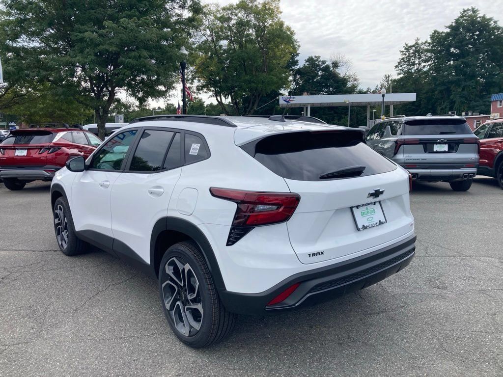 New 2026 Chevrolet Trax RS FWD image 26