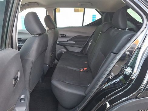 Used 2025 Nissan Kicks Play S image 10