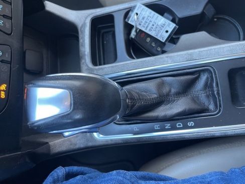 Used 2019 Ford Escape Titanium image 15