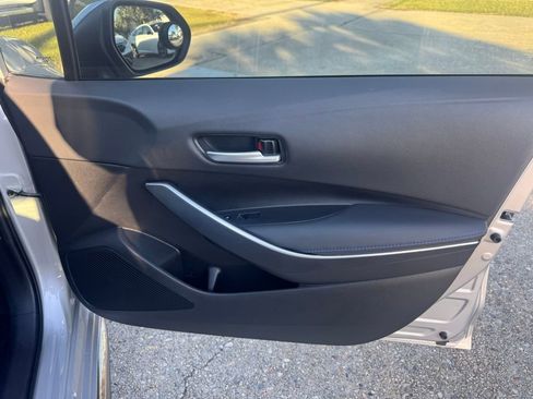 Used 2022 Toyota Corolla SE image 12
