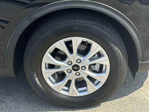 Used 2023 Ford Escape Active w/ Tech Pack #1 AWD/4WD image 12