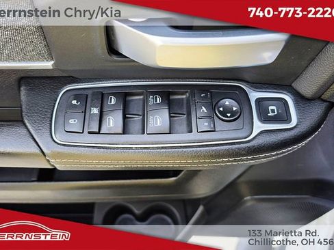 Used 2020 RAM 2500 Big Horn w/ Night Edition AWD/4WD image 14