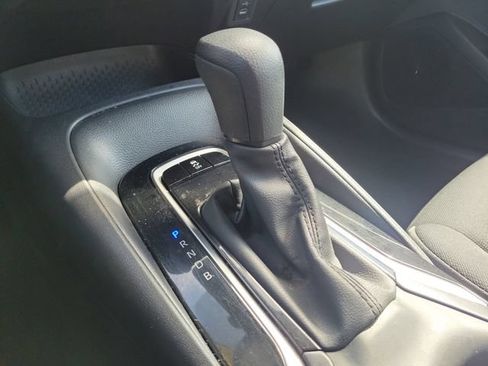 Used 2024 Toyota Corolla LE FWD image 28