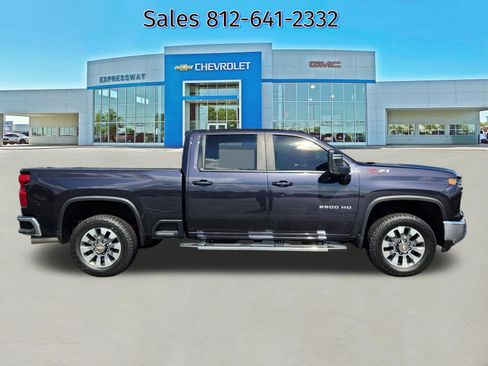 Used 2024 Chevrolet Silverado 2500 LT AWD/4WD image 8
