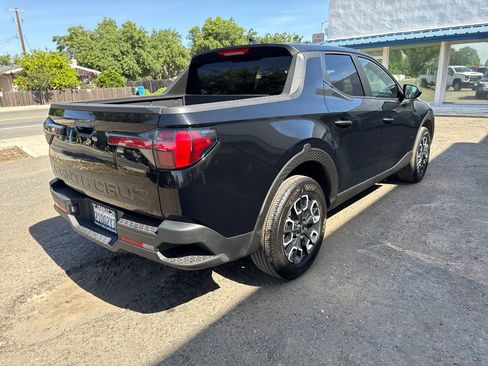 Used 2024 Hyundai Santa Cruz SEL FWD image 5