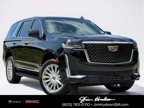Used 2024 Cadillac Escalade Premium Luxury RWD image 2