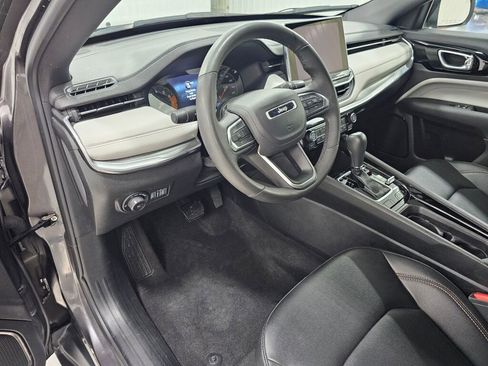 Used 2024 Jeep Compass Limited image 21