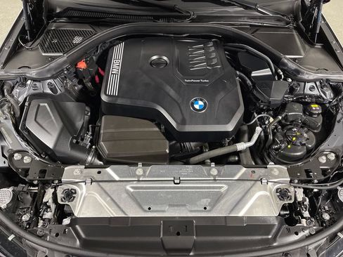 Used 2021 BMW 330i xDrive Sedan AWD/4WD image 9