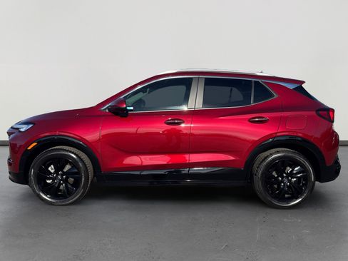 Used 2024 Buick Encore GX Sport Touring w/ Comfort Package FWD image 2