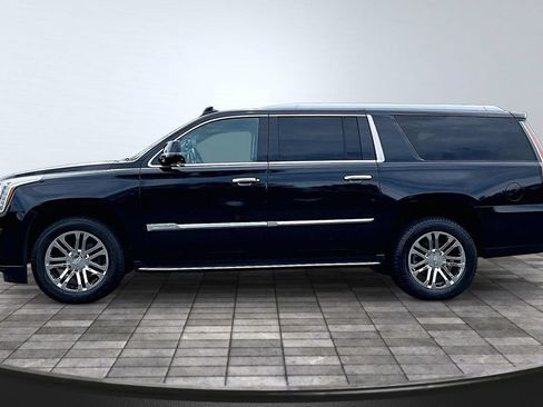 Used 2016 Cadillac Escalade ESV 2WD image 4