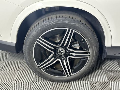 Certified 2023 Mercedes-Benz GLC 300 image 19