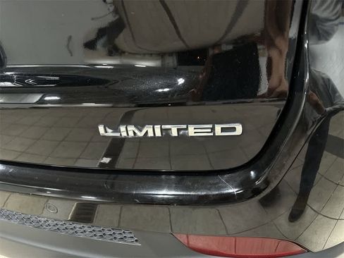 Used 2021 Jeep Compass Limited w/ Elite Exterior Group image 27