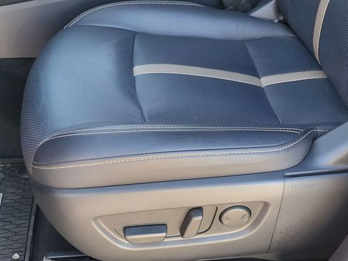 Used 2025 MAZDA CX-70 Plug-In Hybrid w/ Premium Plus image 21