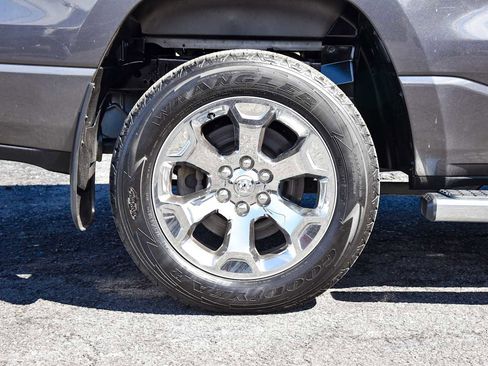 Used 2021 RAM 1500 Big Horn image 12