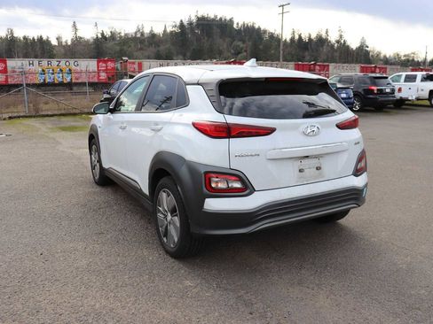 Used 2020 Hyundai Kona Limited image 7