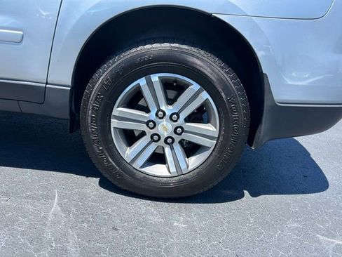 Used 2015 Chevrolet Traverse LT image 10