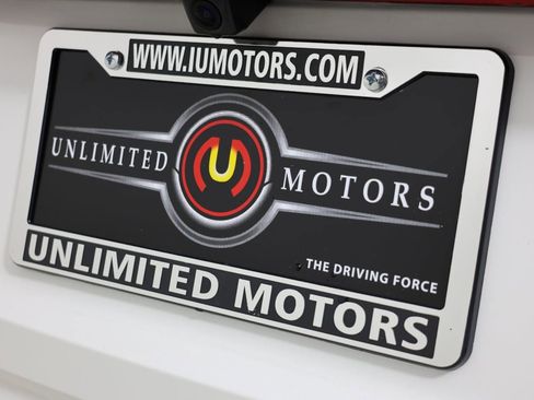 Used 2024 Kia Carnival SX Prestige image 20