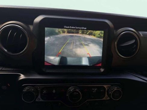 Used 2019 Jeep Wrangler Unlimited Rubicon image 26