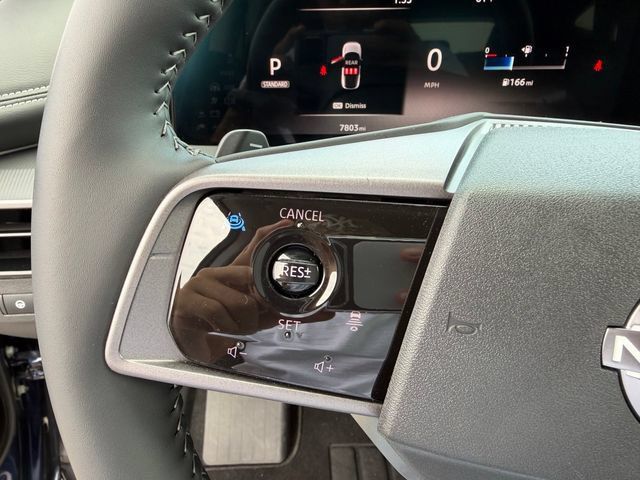 Used 2025 Nissan Murano SV AWD/4WD image 20