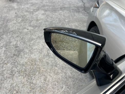 Used 2019 Lexus ES 350 w/ Premium Package image 11