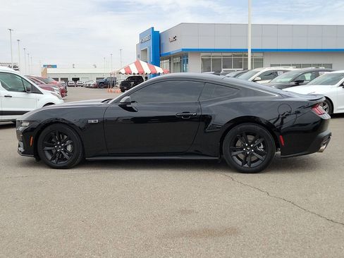 Used 2024 Ford Mustang GT RWD image 6