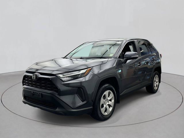Used 2023 Toyota RAV4 LE AWD/4WD image 1