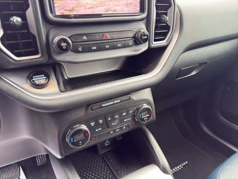 Used 2021 Ford Bronco Sport Outer Banks image 14