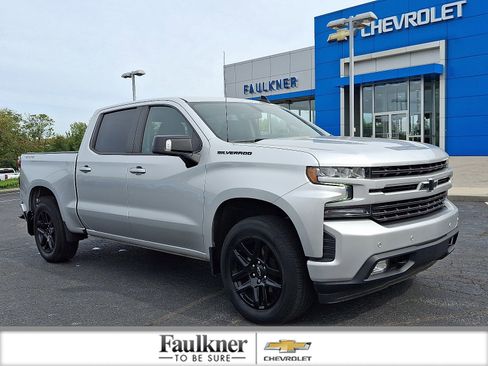 Used 2022 Chevrolet Silverado 1500 RST w/ LPO, Blackout Package image 1