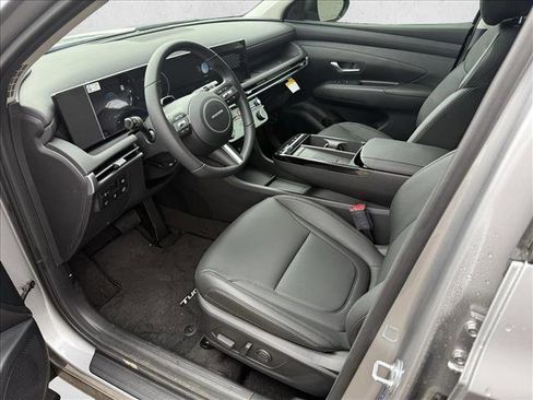 New 2025 Hyundai Tucson SEL image 3