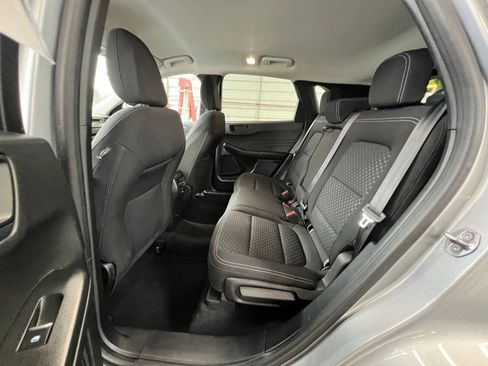 Used 2023 Ford Escape Active AWD/4WD image 9