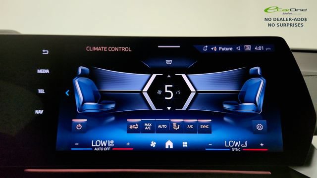 Used 2026 BMW X2 xDrive28i AWD/4WD image 65