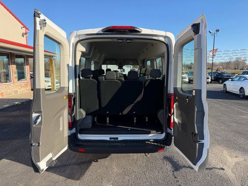 Used 2022 Ford Transit 350 XLT image 6