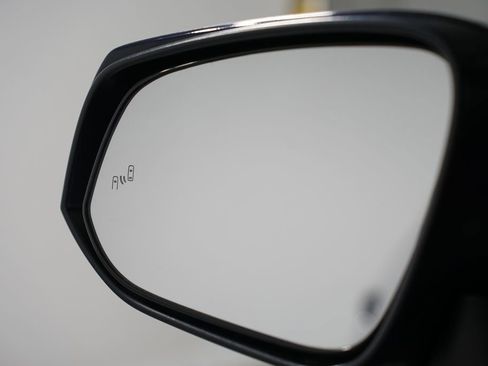 Used 2023 Toyota RAV4 XLE Premium image 25