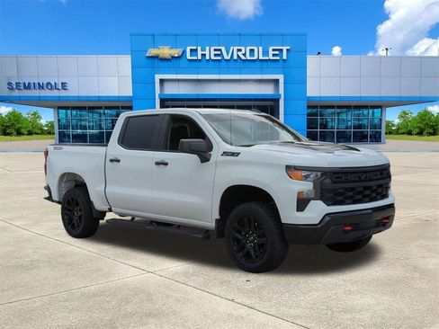 Used 2026 Chevrolet Silverado 1500 Custom Trail Boss w/ LPO, Dark Essentials Package AWD/4WD image 1