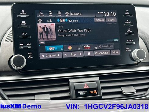 Certified 2018 Honda Accord Touring image 34