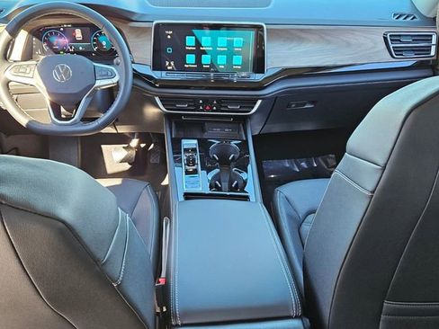 New 2026 Volkswagen Atlas SE AWD/4WD image 8