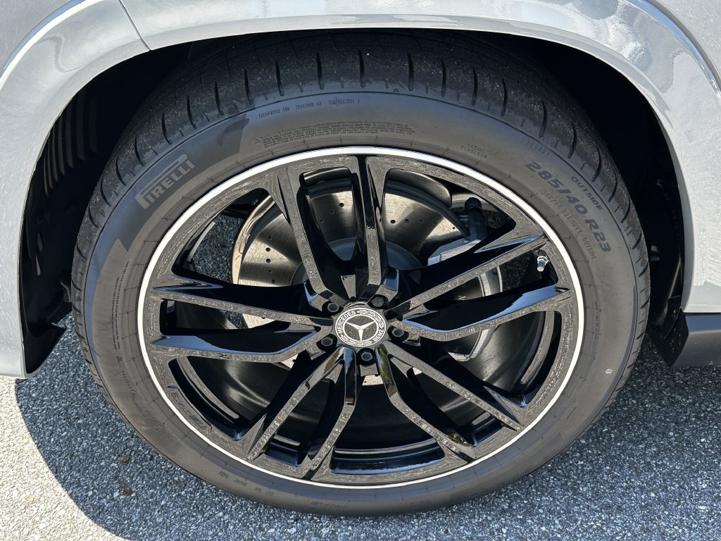 New 2026 Mercedes-Benz GLS 450 4MATIC image 13