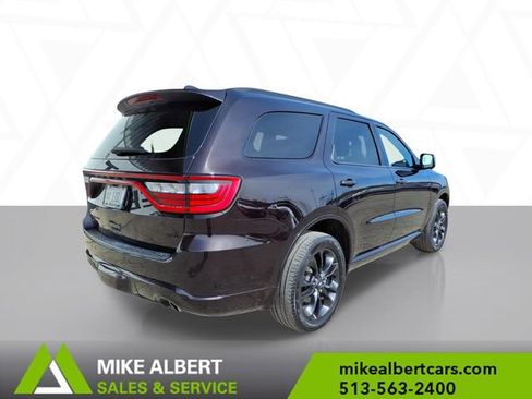 Used 2024 Dodge Durango GT image 7